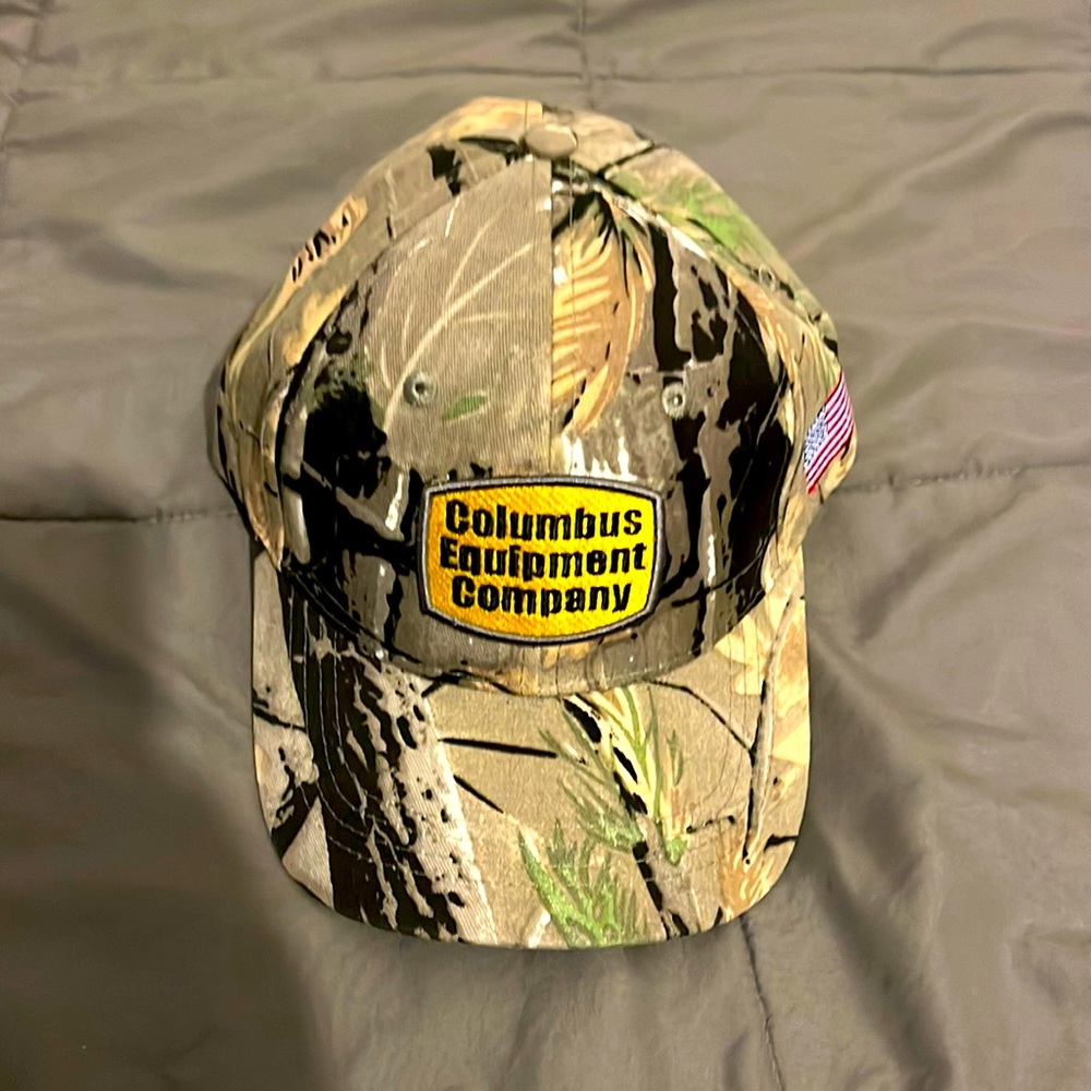 Columbus equipment company men’s